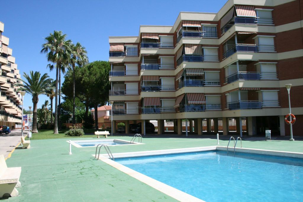 Rentalmar Sol De Espana Apts Cambrils Exteriér fotografie